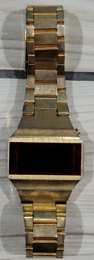 Vintage Windert Led Quartz Gold Tone Wrist Watch Mid Century Retro