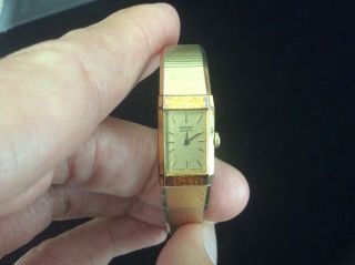 Vintage Seiko 2e20 - 5020 Ladies Women’s Quartz Watch Gold Tone Watch Not Running