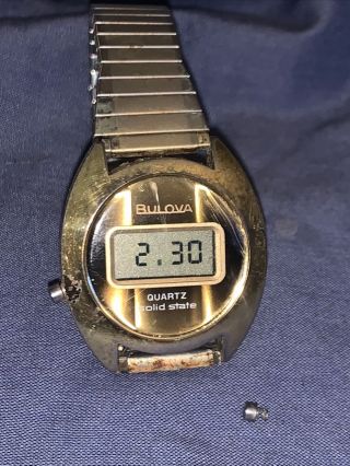 Vtg 1970’s Bulova Quartz Solid State Digital Watch Great