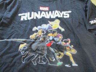 Marvel Studios Runaways Season 2 Cast & Crew M T - Shirt James Marsters Rare