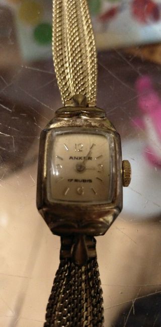 Anker Damen Armbanduhr mit Handaufzug 17 Rubis goldfarben 2