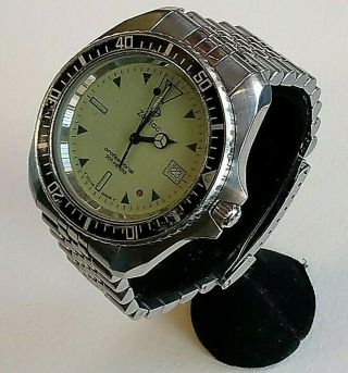 Vintage Zodiac Professional 200m Watch Red Dot Stainless Steel Battery