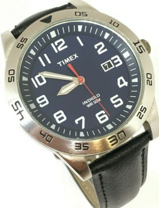 Timex Indiglo Gents Tw2p61500 Watch With Black Leather Strap Date Function Light