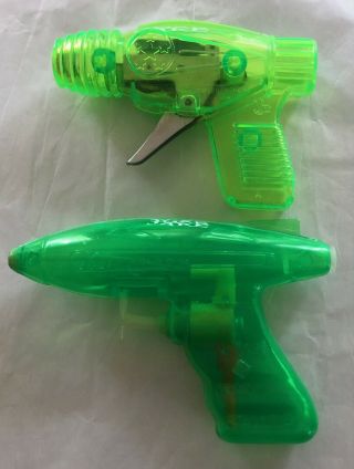 Less Than Jake Pezcore Ultra Rare Promo Ray Gun And Water Gun Set 