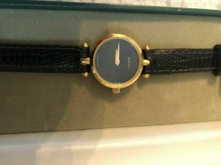 Vintage Gucci Swiss Made Ladies Wrist Watch Leather Band 100 