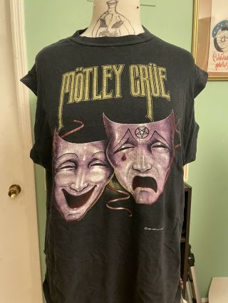 Vintage 1985 Motley Crue Theatre Of Pain Tour Shirt Size L