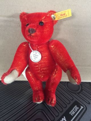 Steiff Teddy Bear Rot (red) 029226.  Steiff Historical Miniature Teddy Bear.  6 "