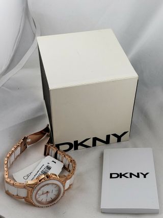 Dkny White Dial Rose Gold - Tone White Ceramic Ladies Watch Ny8821