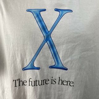 Vintage Apple T Shirt 2001 MAC OS X The Future is Here Think Different Y2K 2