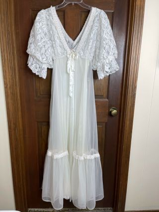 Vintage Tosca Lingerie Peignoir Gown Robe Set Chiffon Bridal Size Medium 2 Piece