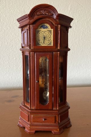 Reutter Miniature Doll House Wood Grandfather Clock 1:12 W/ Figurines 7 " Germany