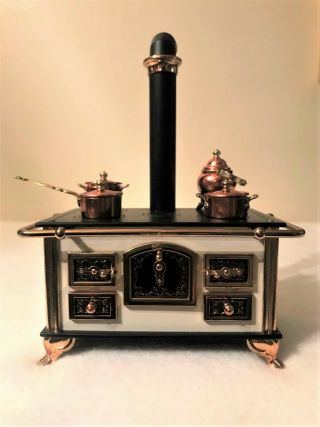 Rare Miniature Dollhouse Bodo Hennig Gesetzlich Metal Oven & Four Copper Pots