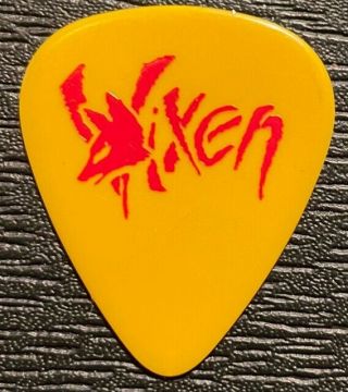 Vixen 1 / Share Pedersen Tour Guitar Pick