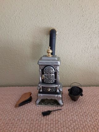 Miniature Dollhouse Furniture Ornate Parlor Stove Bodo Hennig Accessories 1:12 "