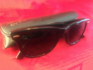 Vintage B & L Ray Ban Wayfarer 5022 Black 50mm Sunglasses With Case
