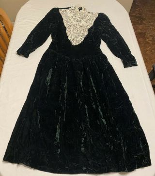 Vtg Gunne Sax Black Victorian Style Dress With Lace Accents Womens Size 7