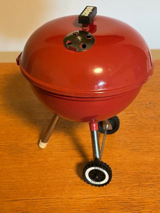 Miniature Red Weber Charcoal Grill With Cover And Grate - Teleflora