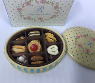 Dollhouse Miniature 1/6 Scale Barbie Re - Ment Tin Of Assorted Cookies Box Minis