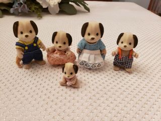 Calico Critters Beagle Dog Family Of 5 Sylvanian Families