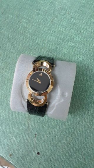 Swiss Made Movado Women`s Watch Black Dial Model 88 E4 1834 Sapphire Crystal