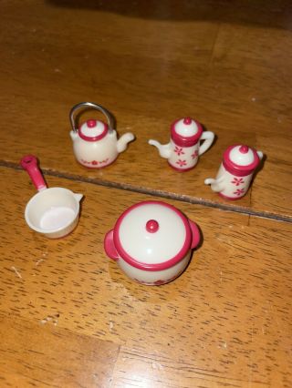 Sylvanian Families Cream Red Kitchen Accessories Spares