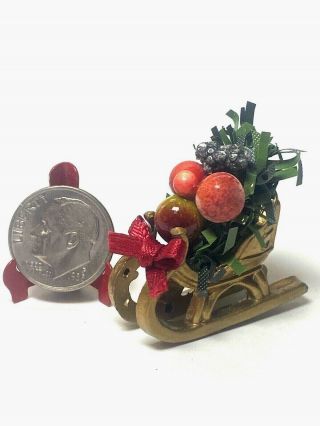 Vintage Artisan Christmas Sleigh Centerpiece 1:12 Miniature Dollhouse Holiday