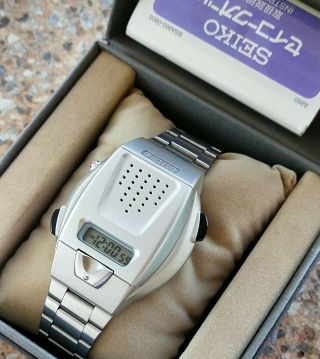 Seiko Talking Watch For The Visually Impaired A860 - 4001 September 2008