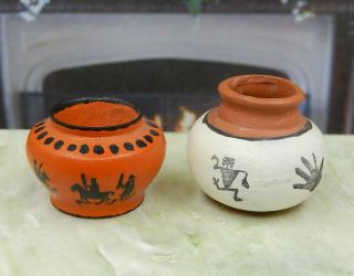 2 Vintage Southwest Native American Pots Artisan Miniature Dollhouse 1:12