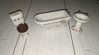 Dollhouse Miniature Vintage Ceramic 3 Piece Bathroom Set,  1:12