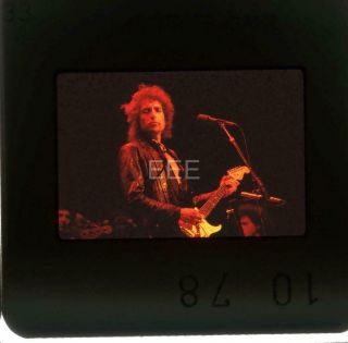 1974 Bob Dylan Chicago Stadium David Gahr 35mm Music Transparency A431