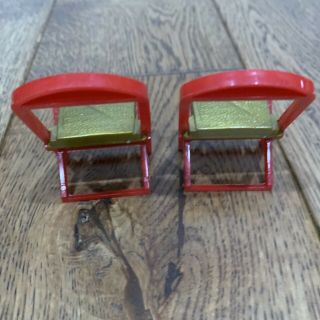 Vintage Pair Renwal Dollhouse Furniture Red & Gold Plastic No 109 Folding Chairs 2