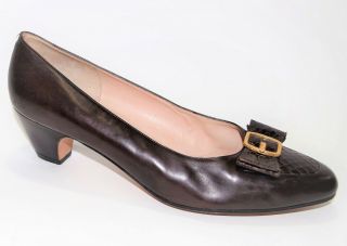 Vtg Salvatore Ferragamo Italian Leather Bow Pumps Size 9 Brown Gold Buckle Heels