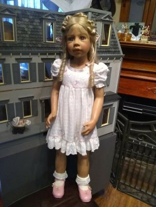 Masterpiece Gallery Monika Levenig Lillian Large Vinyl Child Doll 40 