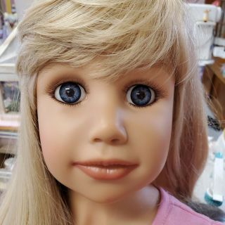 Sweet MONIKA Peter - Leicht doll Natasha 42 inches tall.  5/350 6