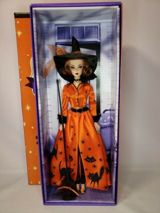 Halloween Haunt Barbie Doll 2011 Gold Label Mattel V0456 Nrfb