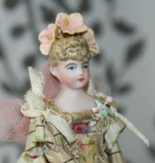 ANTIQUE Bisque GERMAN Dollhouse Doll BRIDE 5
