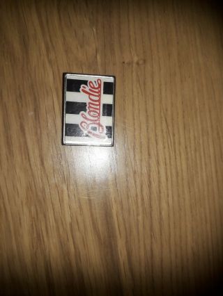 Vintage Metal Pin Badge Blondie