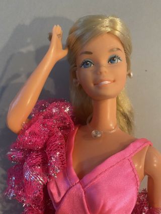 Vintage Htf Superstar Barbie 9720 - 1976 With Dress,  Boa & Jewelry
