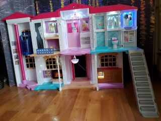 Discontinued Barbie Doll Dpx21 Hello Dreamhouse With Wifi Voice W/ Furniture