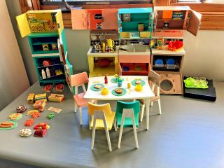 Barbie Doll Vtg Deluxe Reading Dream Kitchen Table Chair Accessories Food Dishes