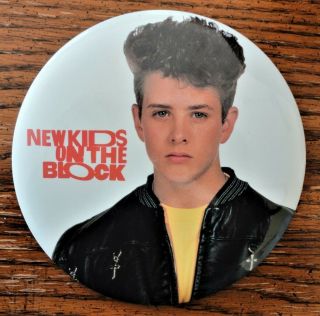 Joey Mcintyre - - Kids On The Block Giant Stand - Up Button Pin 6 "