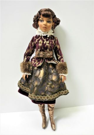 Robert Tonner Ellowyne Wilde Lizette 16 " Fashion Doll With Woefully Rich Outfit