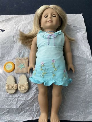 American Girl Doll Goty Kailey Doll With Meet And Accessories 2003 - 2004 Retired