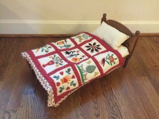 Pleasant Company Addy Walker Rope Bed And Family Album Quilt Vintage 1994