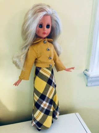 Vintage Italocremona Corinne Mod Fashion Doll W/Original outfit Italy 1965 2