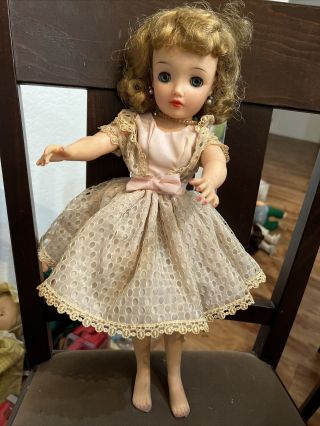 Ideal Miss Revlon Doll 18in.  Vt - 18 Sleep Eyes Vintage No Shoes