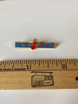 Rolling Stones Group Rock Logo Tonge And Lips Toronto Canada Concert Lapel Pin