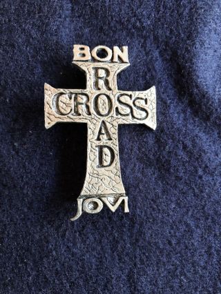 Bon Jovi 1995 Cross Road Pewter Pin Badge Pendant Alchemy Brockum