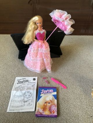 Vintage 1985 Mattel Dream Glow Barbie 2422 Glows In The Dark - Doll,  Dress,  Shoe