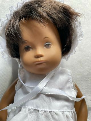 Raised Eye Lid,  Early Sasha Girl Baby Doll Sexed Frido Trendon England
